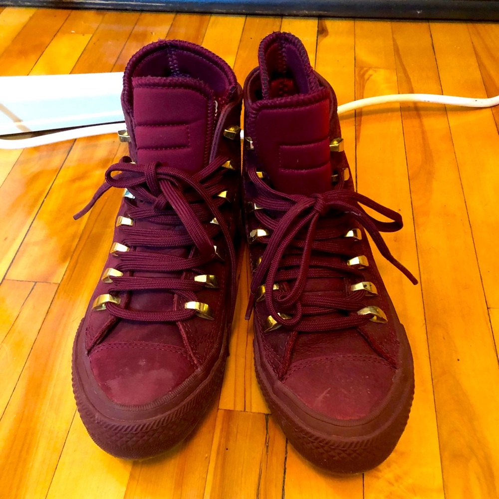 Converse Winter Shoes-Size 5